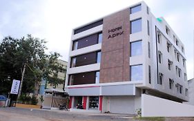 Hotel New Apex Locals And Umc Not Allowed